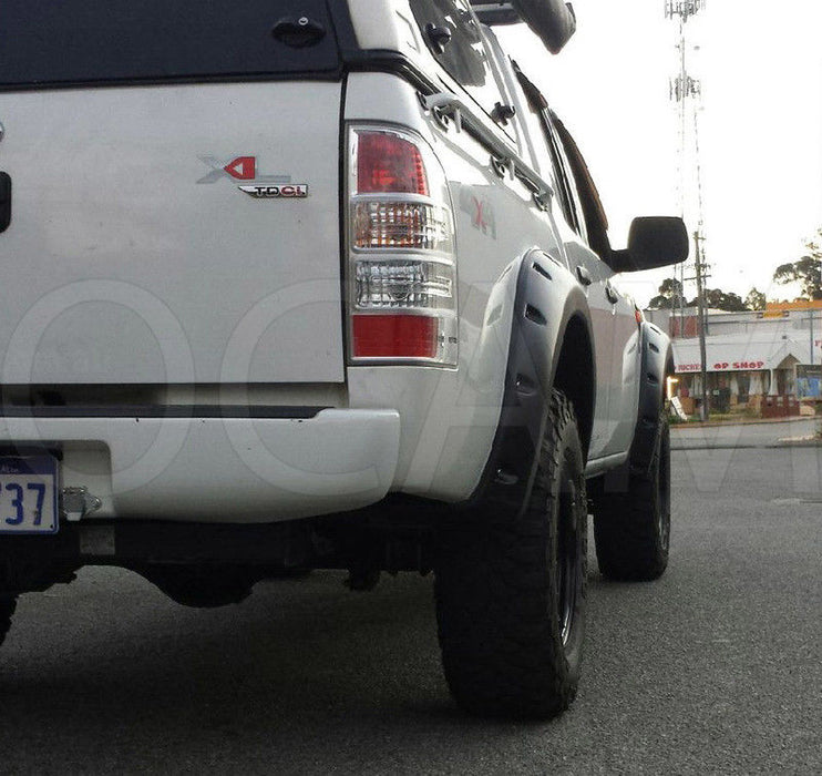MATT BLACK FENDER FLARE WHEEL ARCH WITH NUT FOR FORD RANGER PX2  2015+