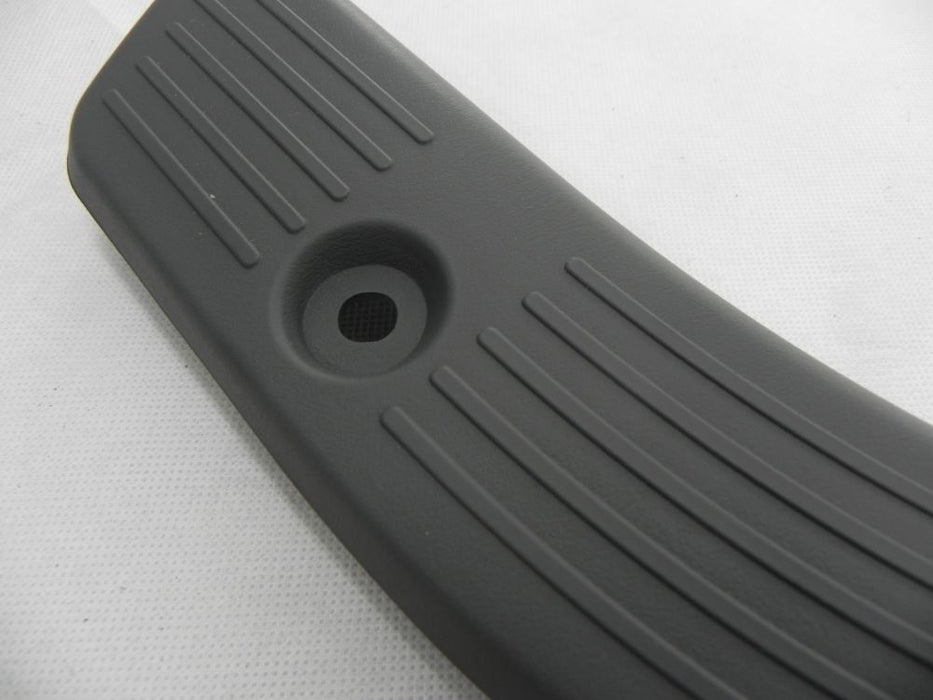 Left Side  Sliding Door Step Cover FOR TOYOTA HIACE 2005 - - 2018