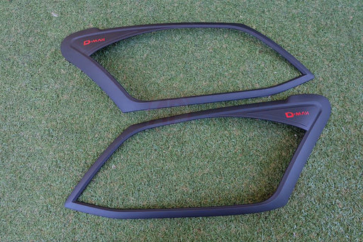Head Light  (MATTE BLACK) ( Pair）for D MAX 2012 - 2015