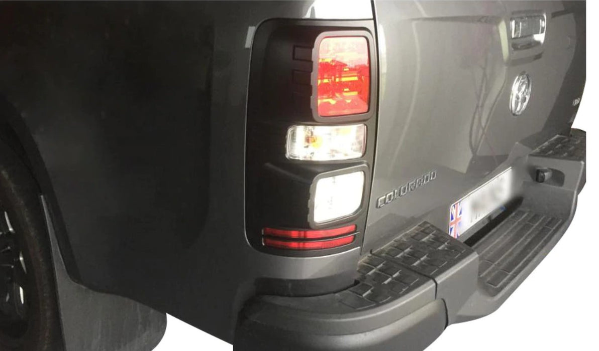 HEADLIGHT HEAD LIGHT TRIM COVER FOR HOLDEN COLORADO 2016+